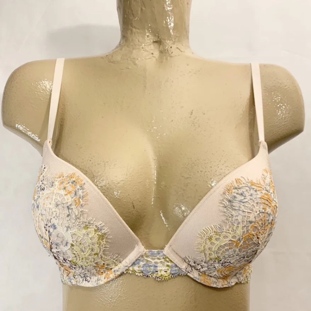 🌸 Victoria’s Secret Dream Angels Push Up Bra 32 D 32D Peach Blue Floral Lace